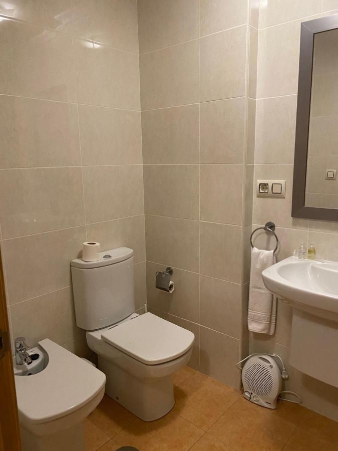 Hotel Av Apartamentos 洛维奥斯 外观 照片