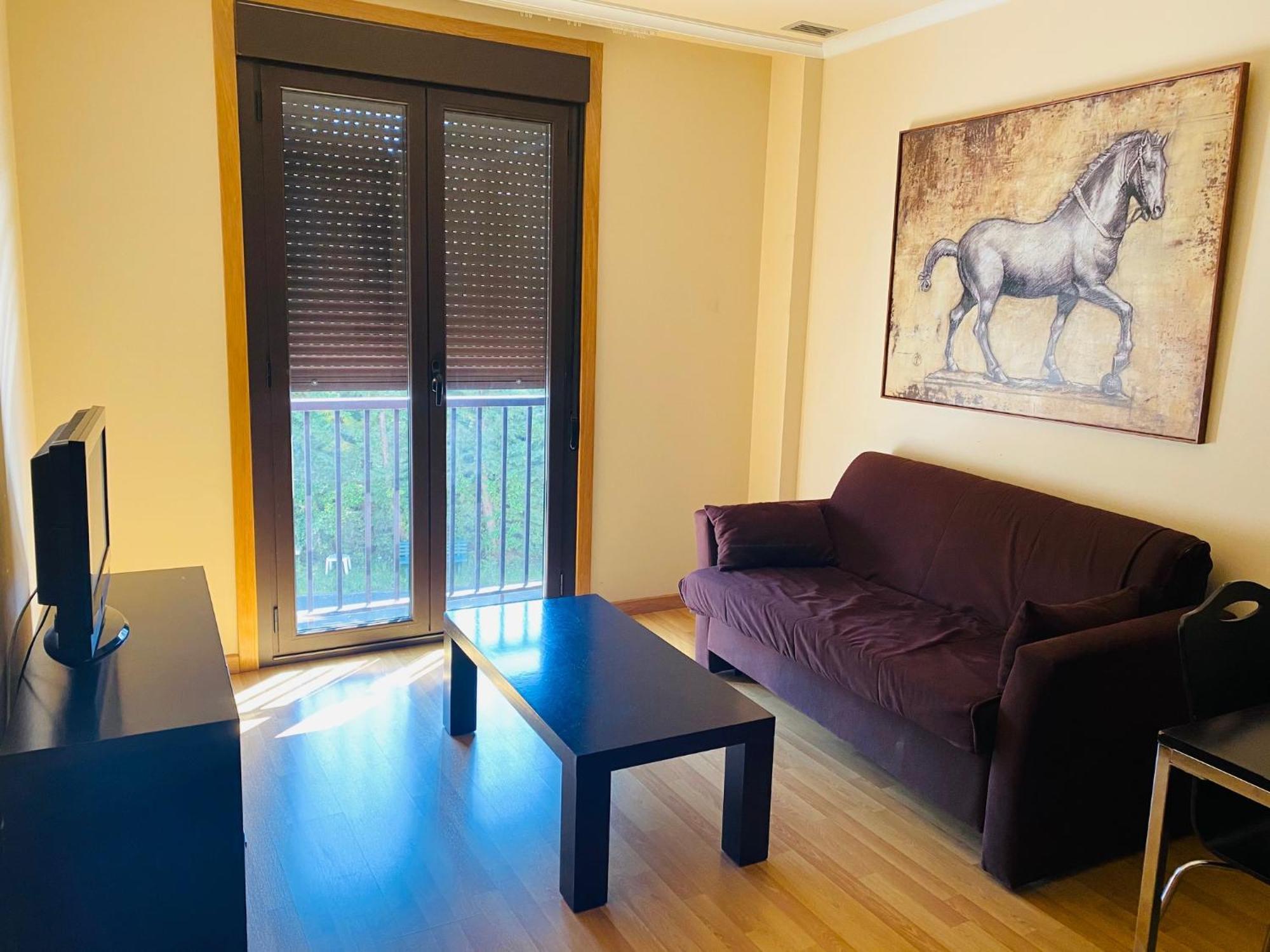Hotel Av Apartamentos 洛维奥斯 外观 照片