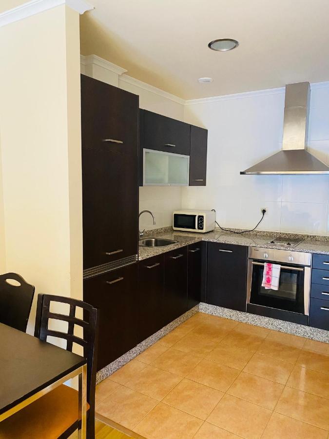 Hotel Av Apartamentos 洛维奥斯 外观 照片